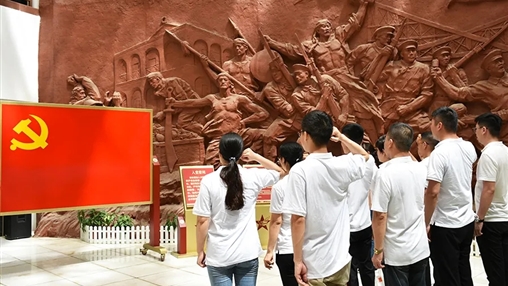 不忘初心 牢記使命 | 百裕集團“七一”黨建活動(dòng)