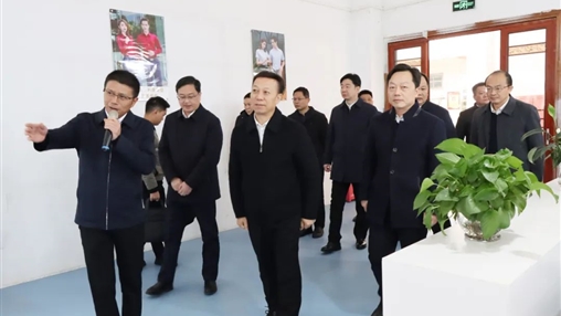 推進(jìn)專(zhuān)項行動(dòng)走深走實(shí)，以發(fā)展實(shí)績(jì)檢驗主題教育成效 I 梧州市委書(shū)記蔣連生蒞臨百裕集團調研